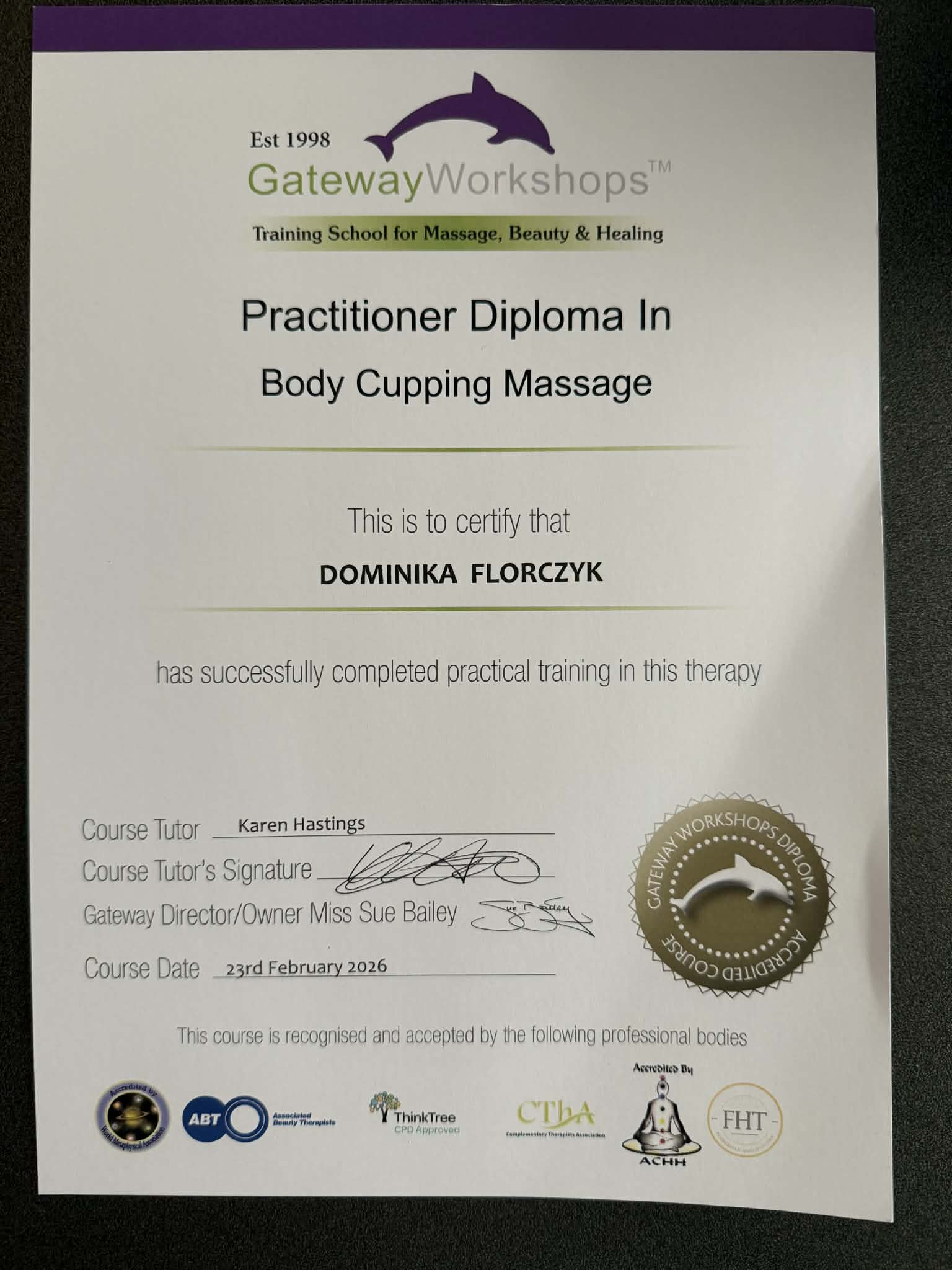 Body Cupping Massage